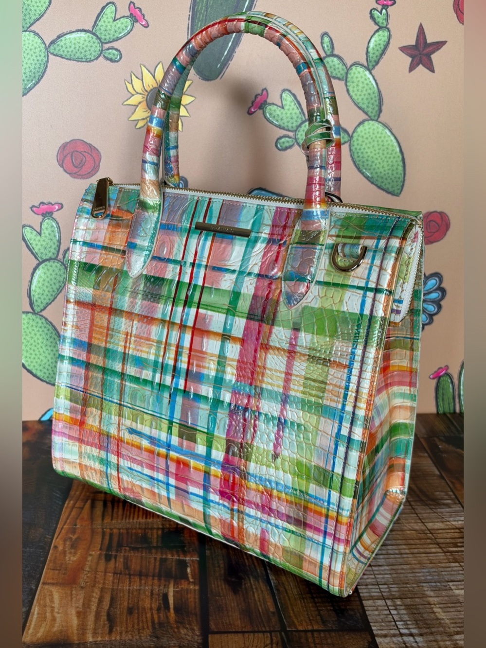 Firm SUPER RARE Brahmin Caroline Satchel In Green Assorted Sweet Tea Plaid NWT